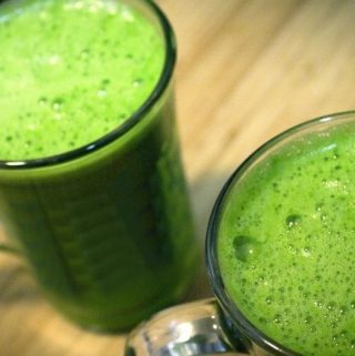 Detoxifying Keto Green Smoothie