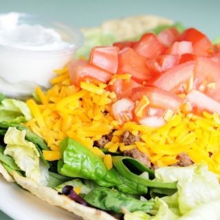 Taco Salad with Creamy Dressing