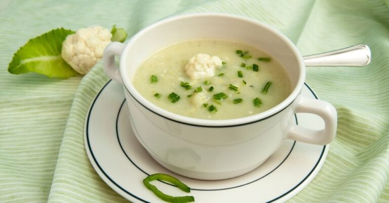 Cauliflower Leek Soup