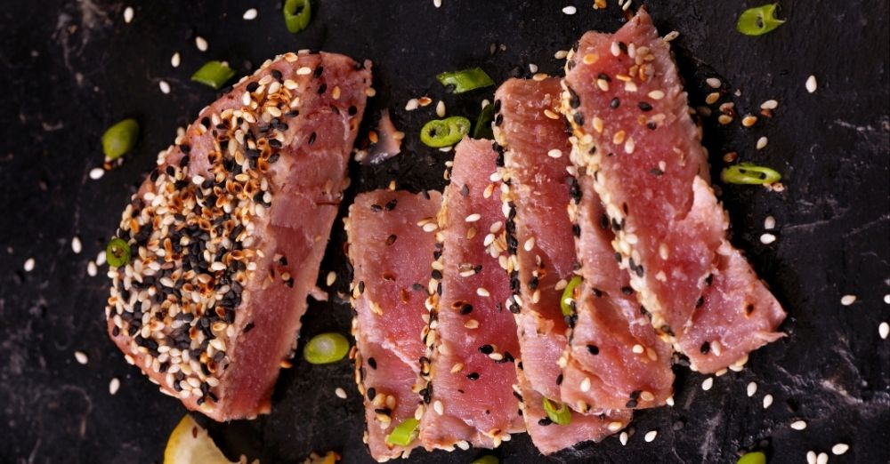 Sesame-Crusted Tuna With Green Beans