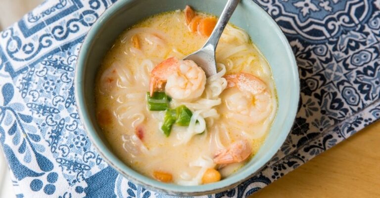 Thai Coconut Shrimp Soup