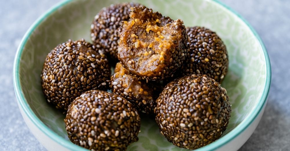 Chocolate Chia Fat Bombs