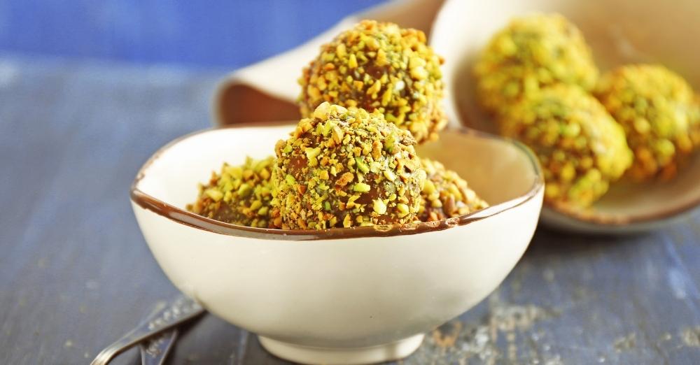 Pistachio Cocoa Balls