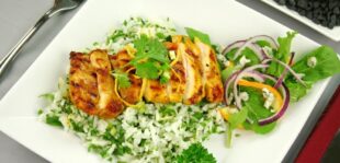 Chicken Tikka With Cauliflower Rice